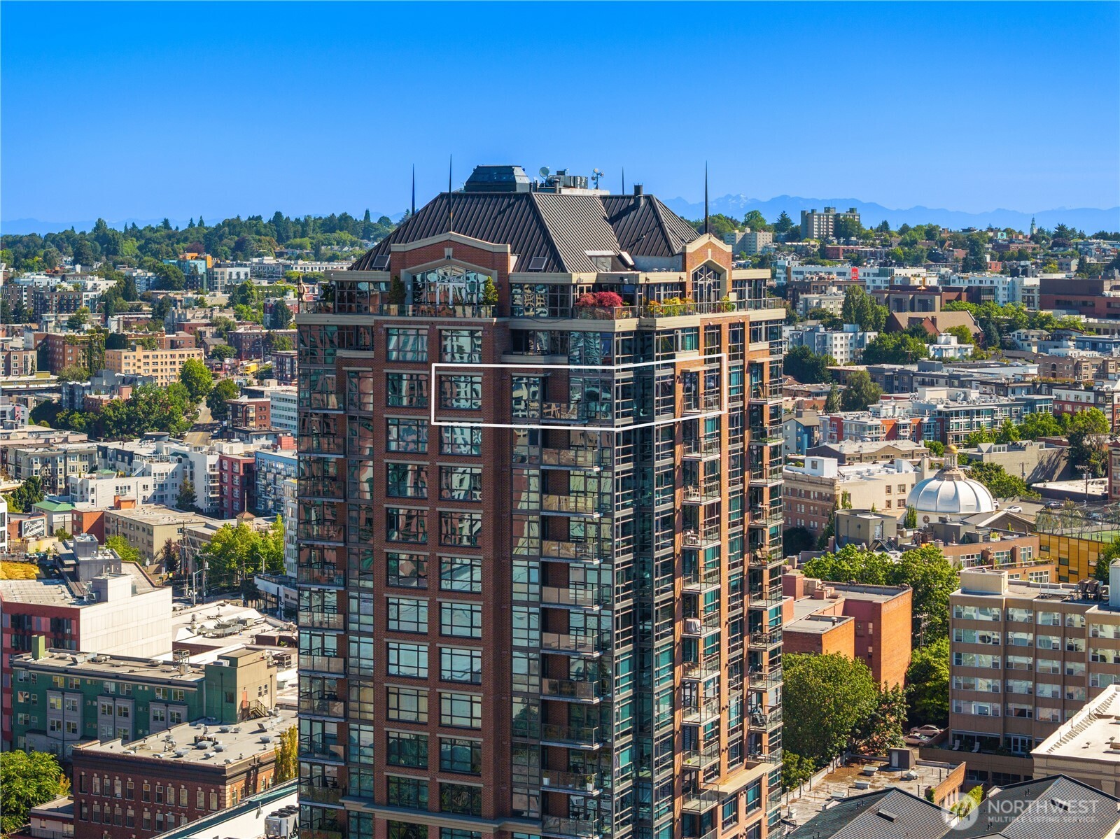1420 Terry Avenue Unit: 2504