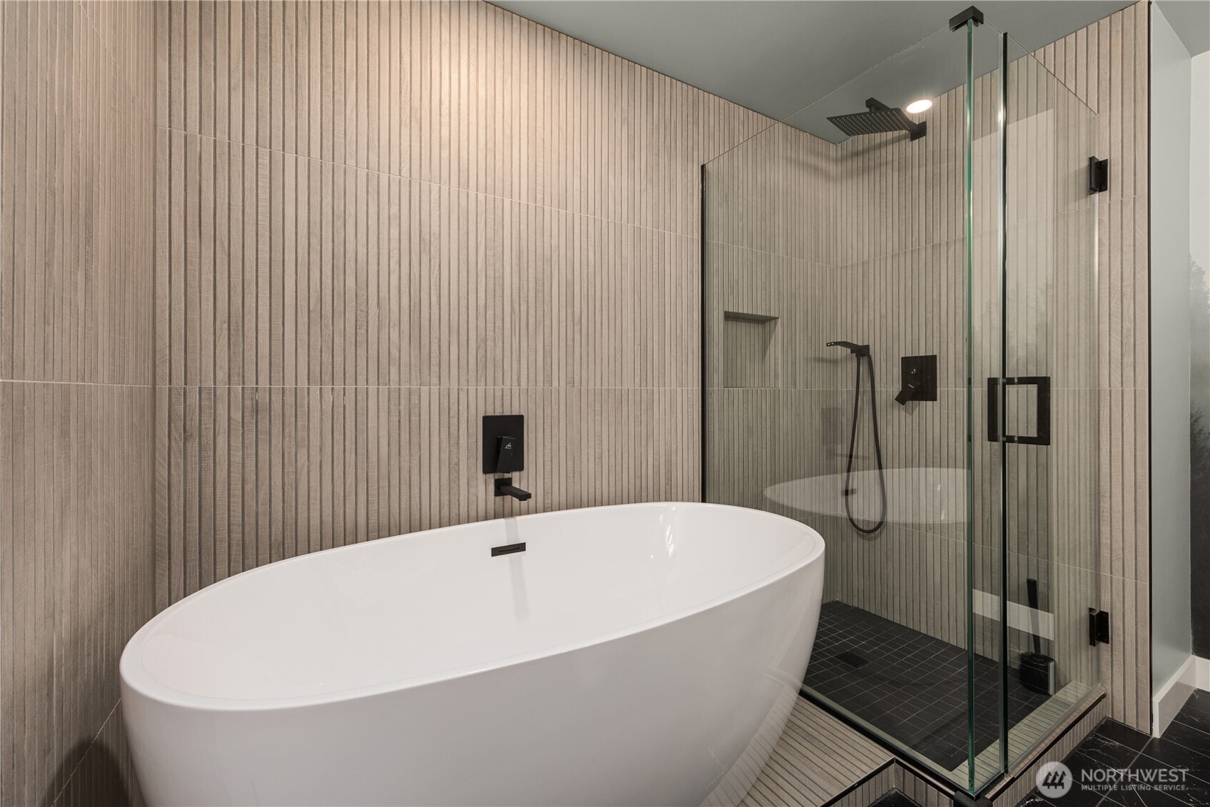 1420 Terry Avenue Unit: 2504