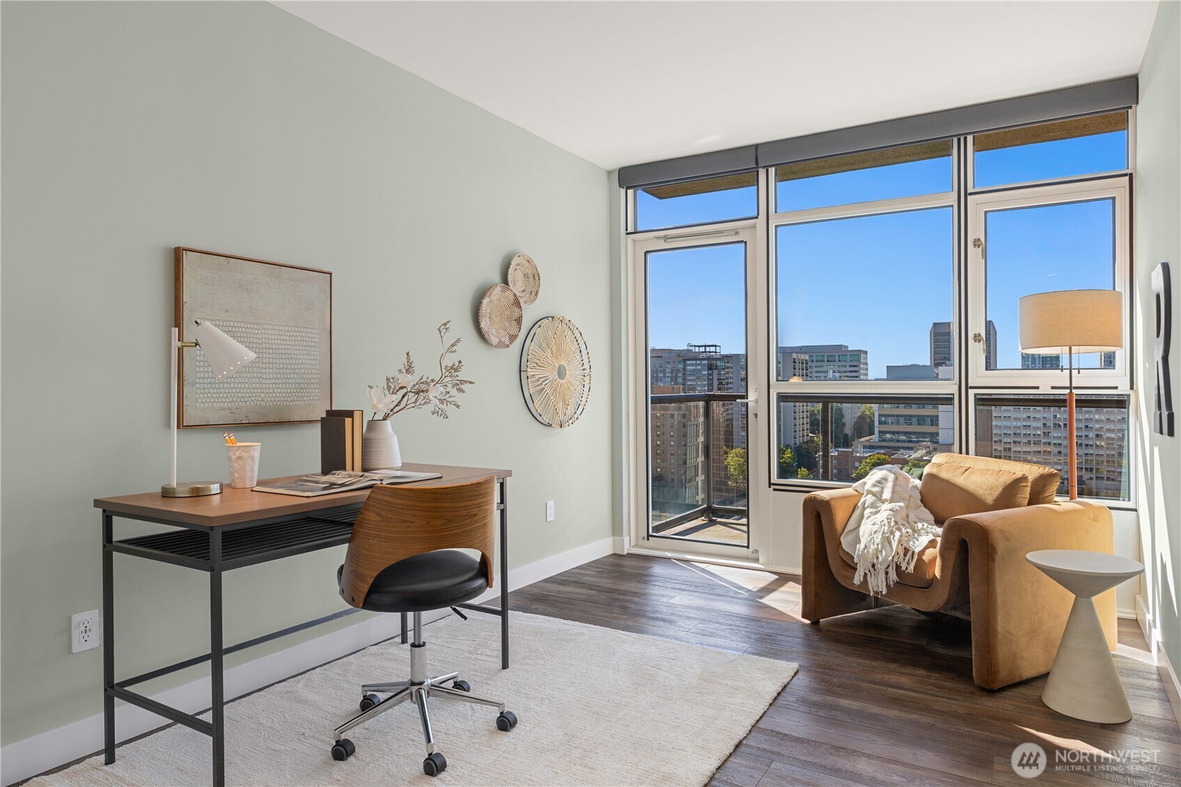1420 Terry Avenue Unit: 2504