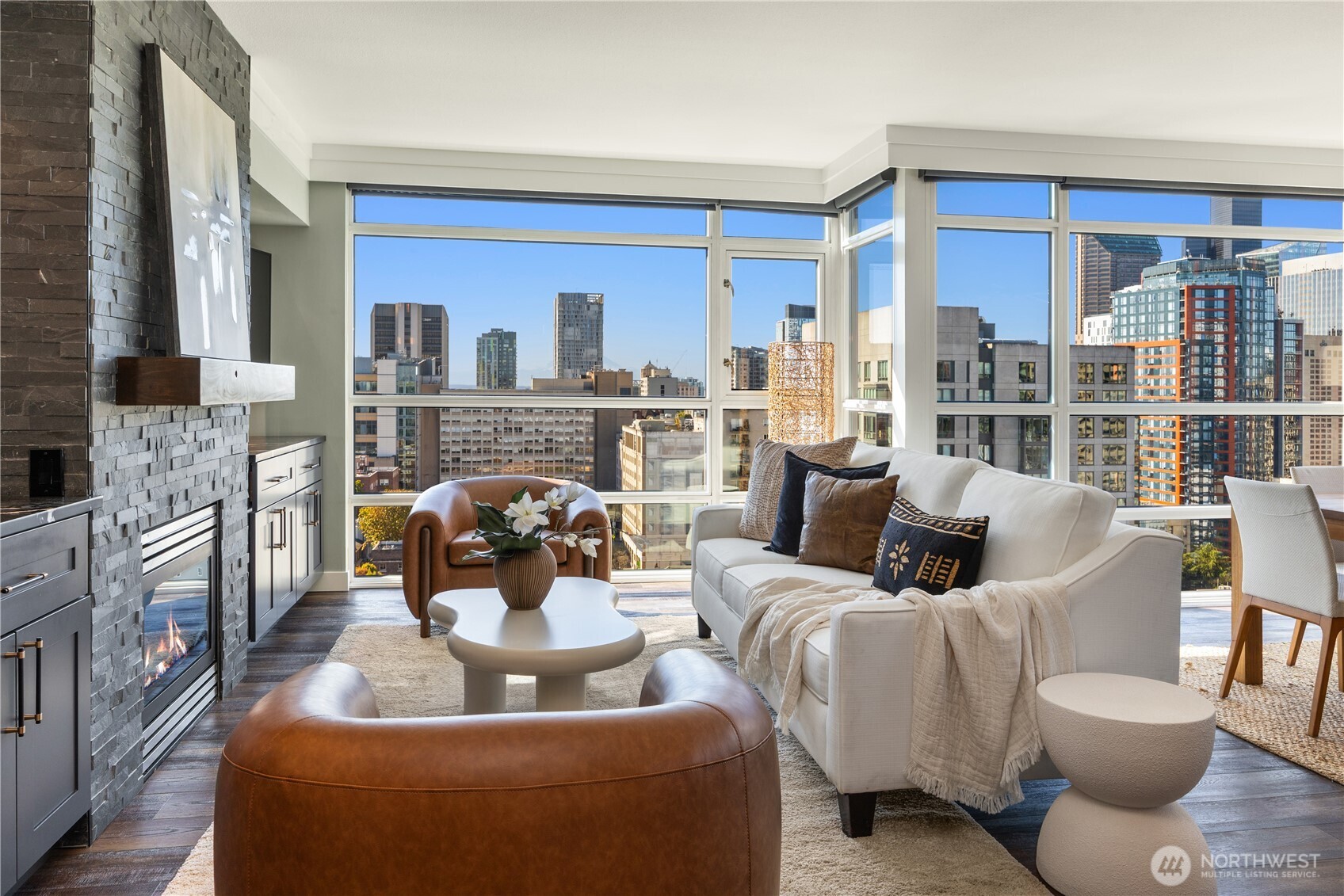 1420 Terry Avenue Unit: 2504