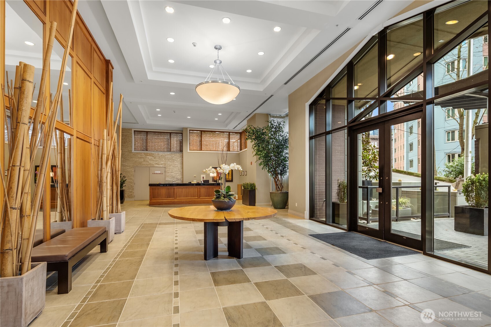 1420 Terry Avenue Unit: 2504
