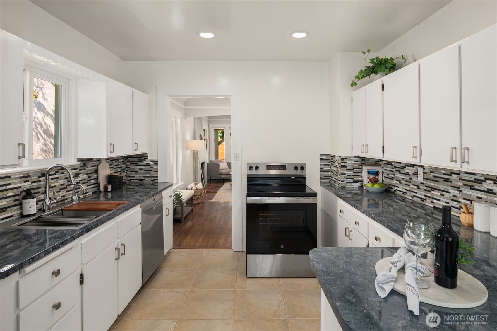 533 N 73rd Street