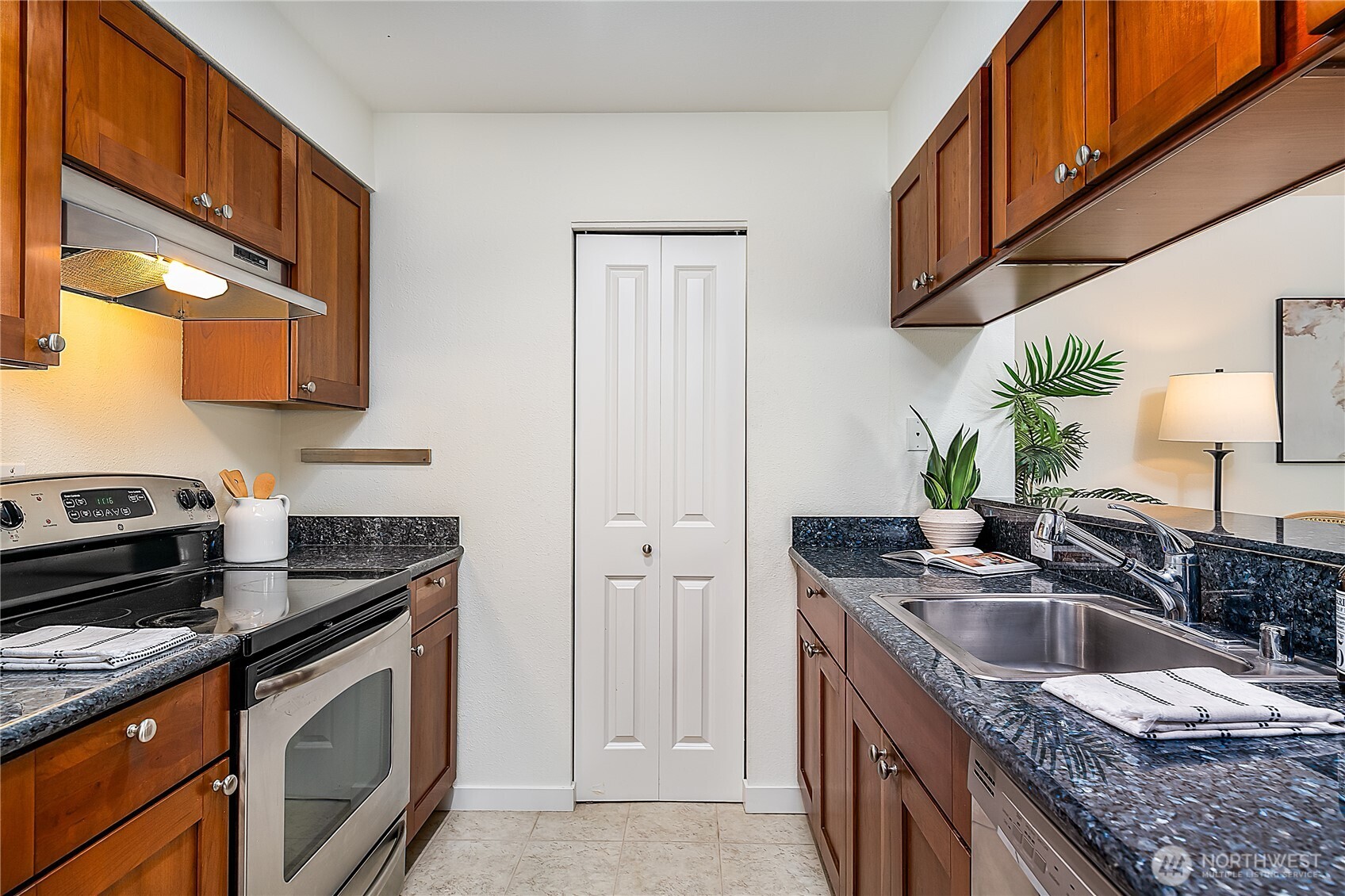 1519 NW 59th Street Unit: 101