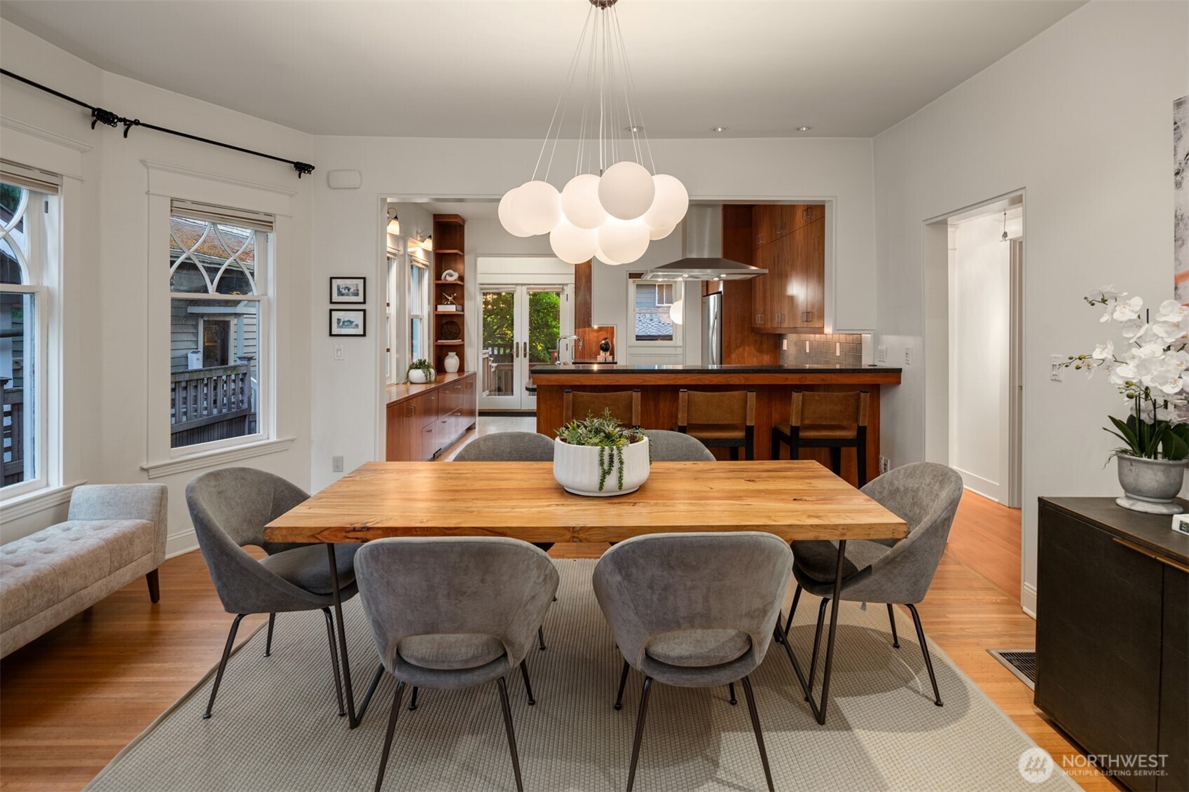 1807 11th Avenue W
