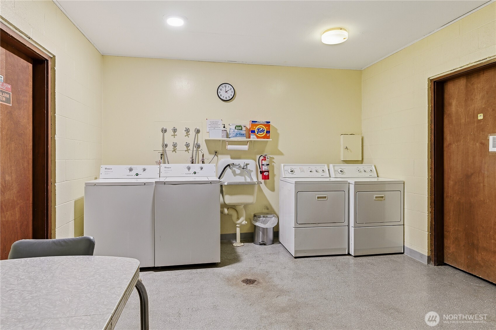 912 3rd Avenue W Unit: 202