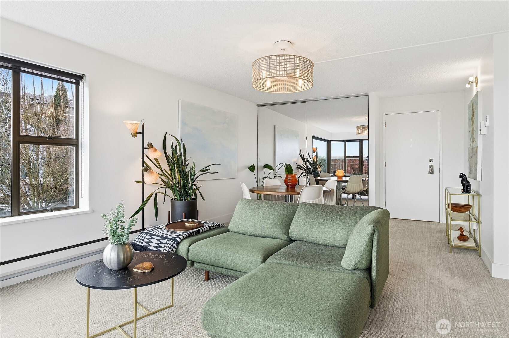912 3rd Avenue W Unit: 202