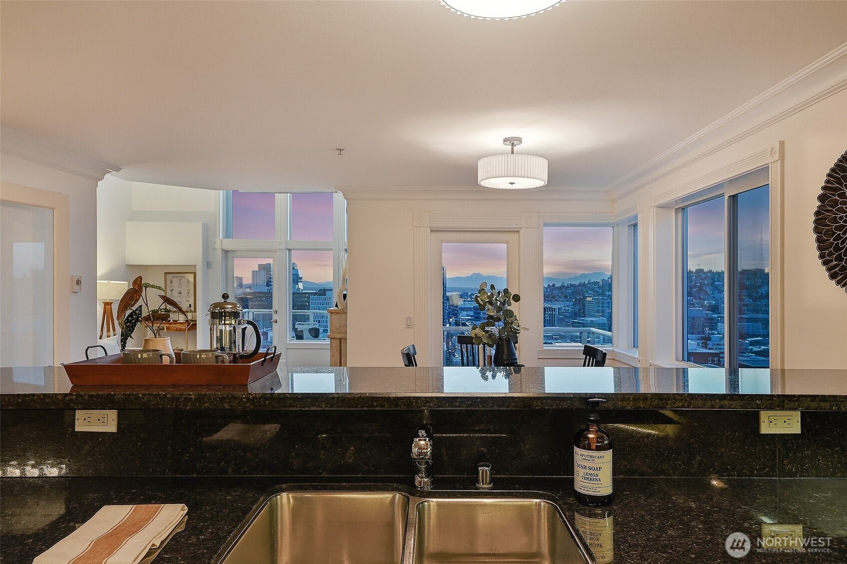 311 E Republican Street Unit: 602