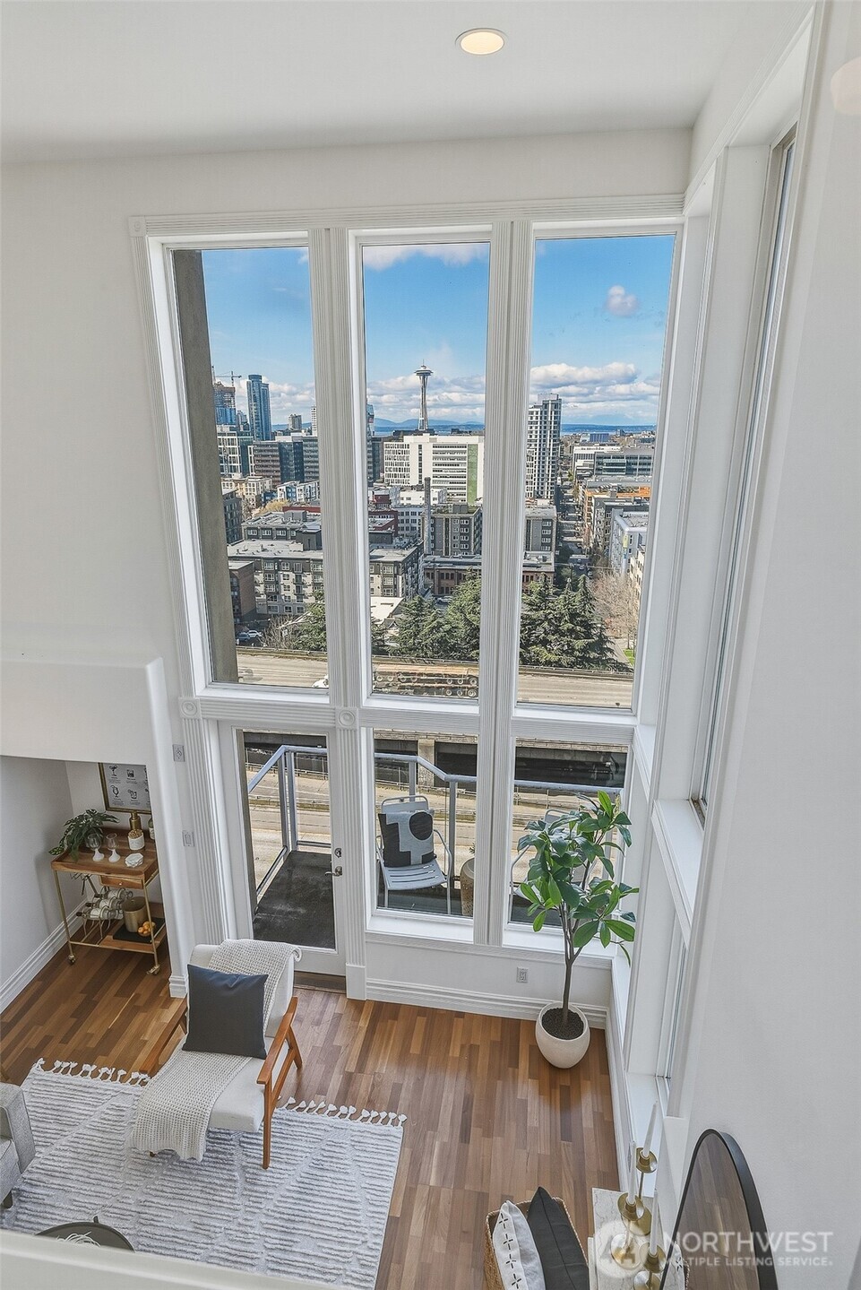 311 E Republican Street Unit: 602