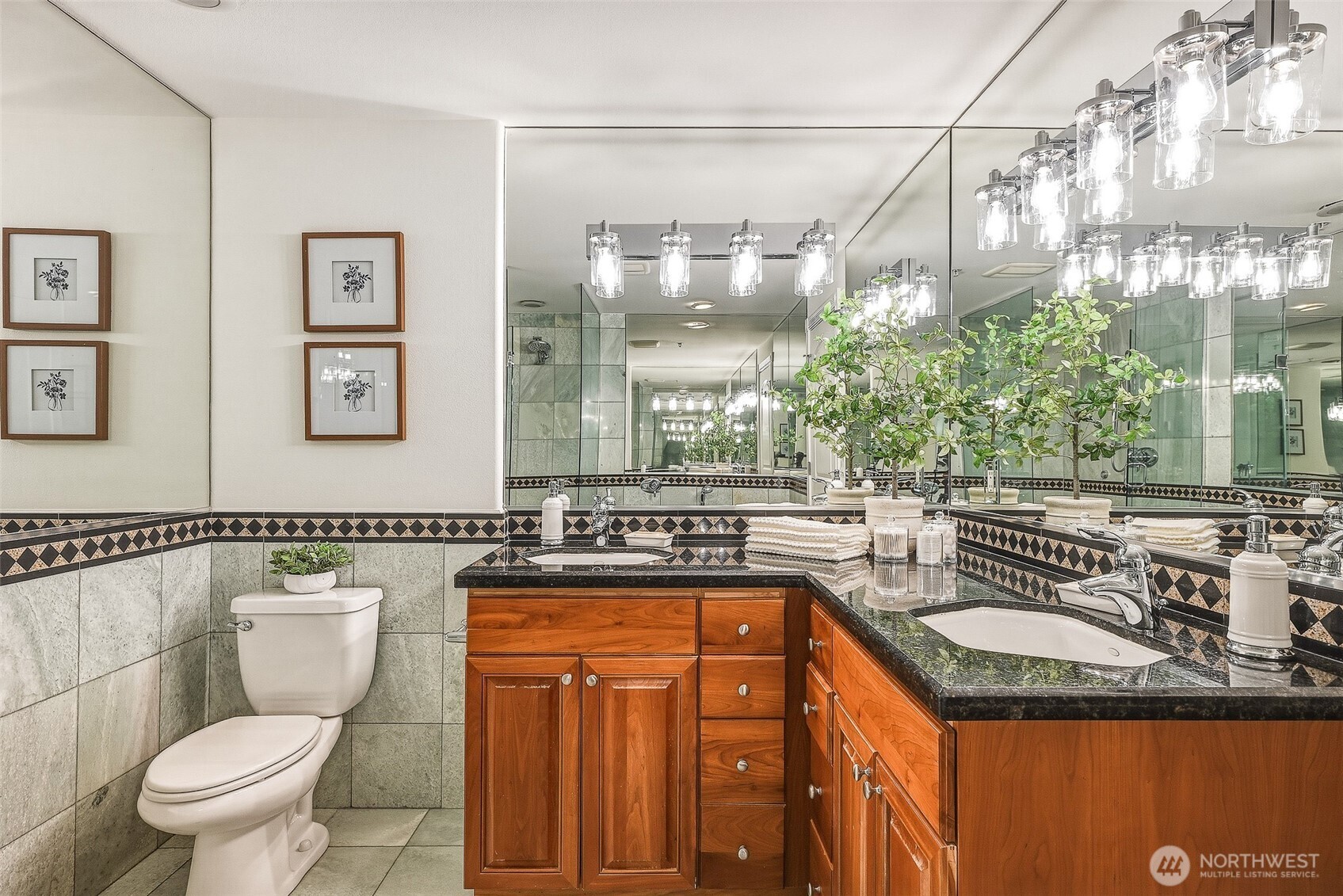 311 E Republican Street Unit: 602