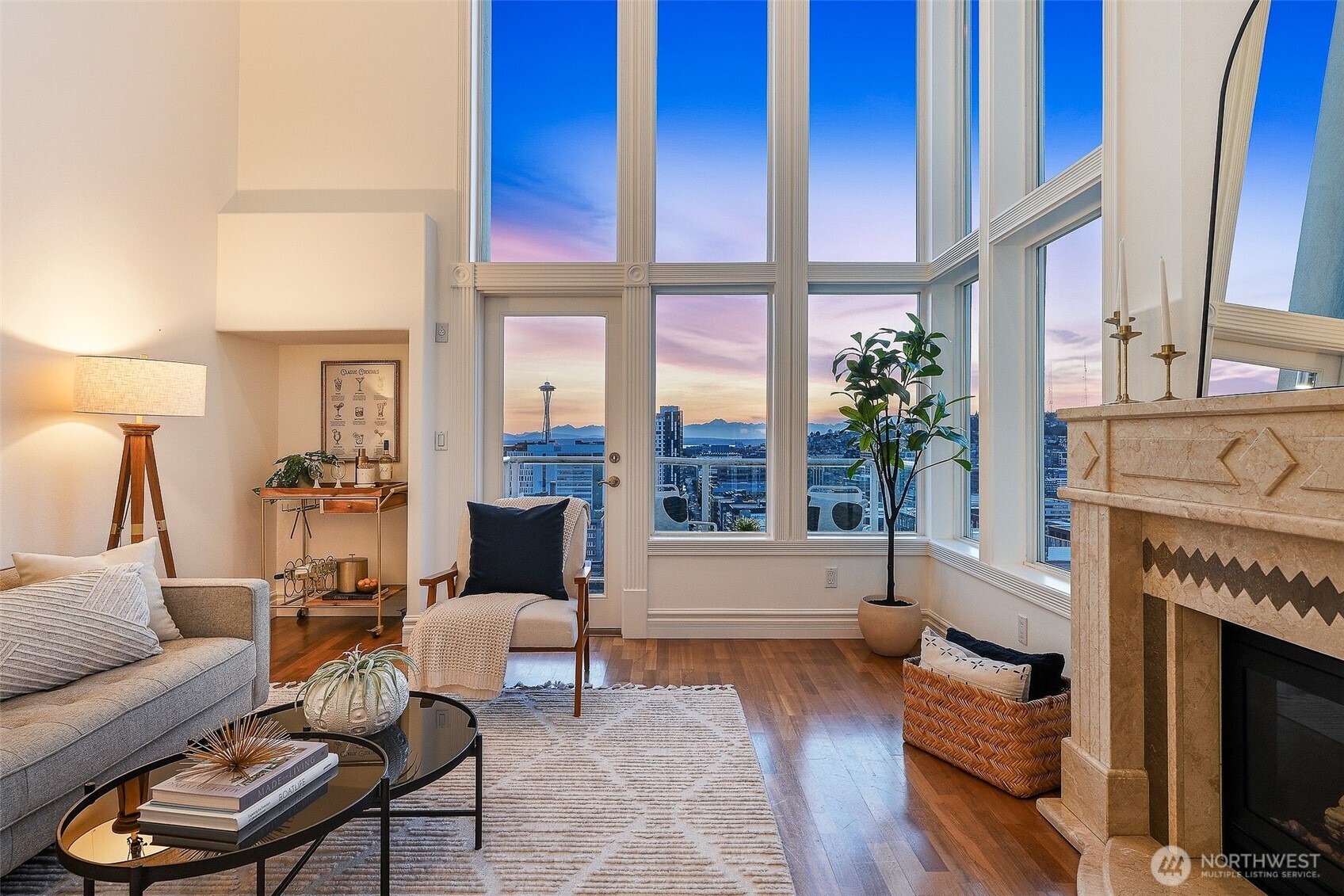 311 E Republican Street Unit: 602