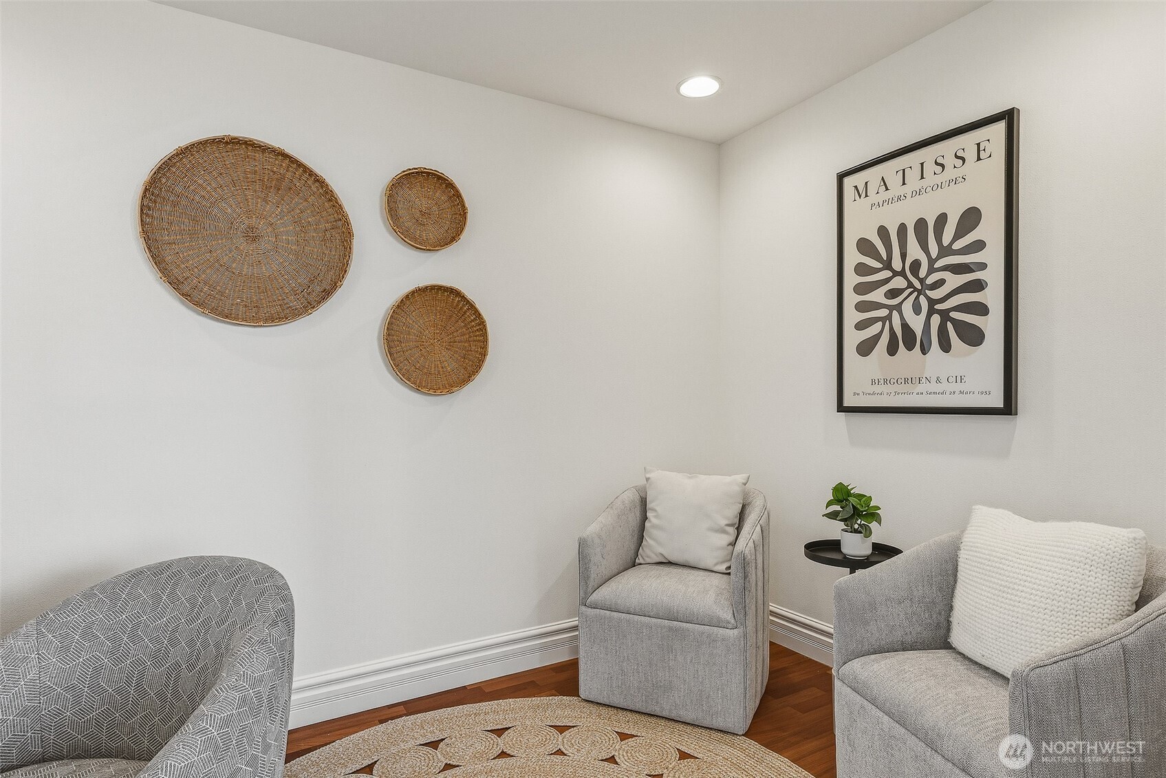 311 E Republican Street Unit: 602