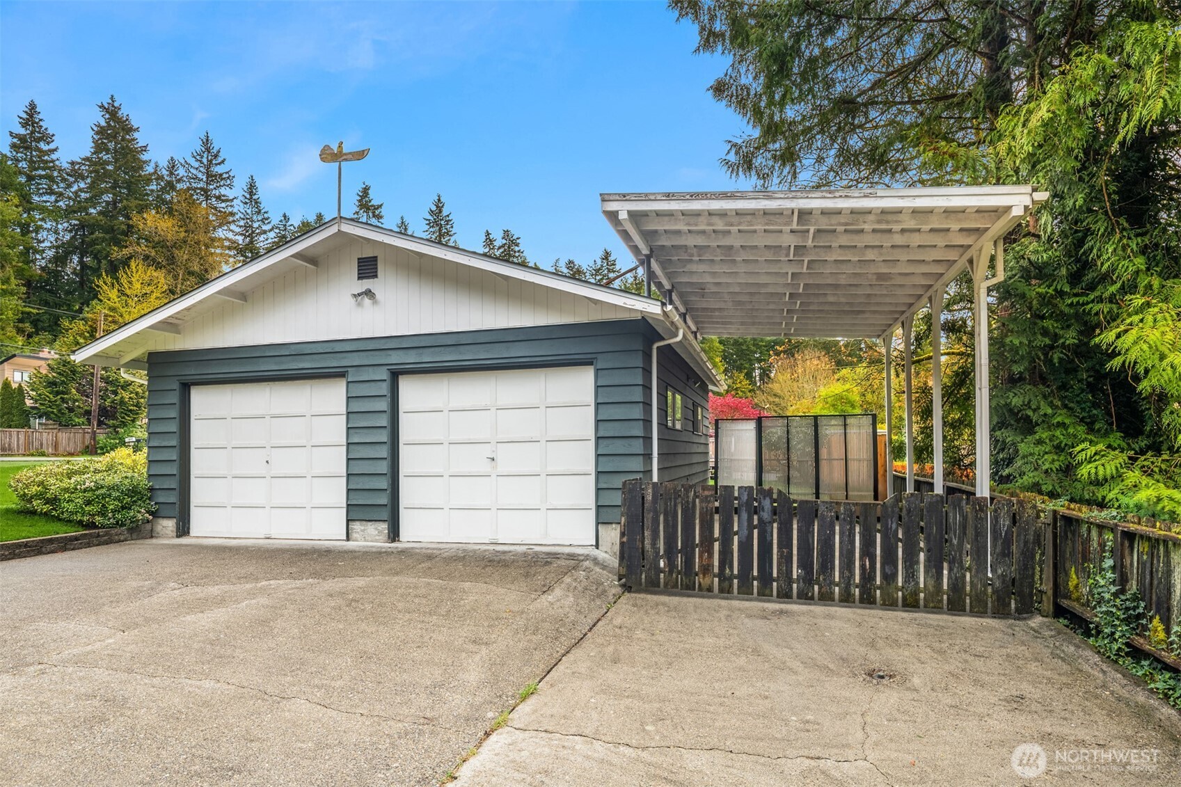 533 N 185th Place