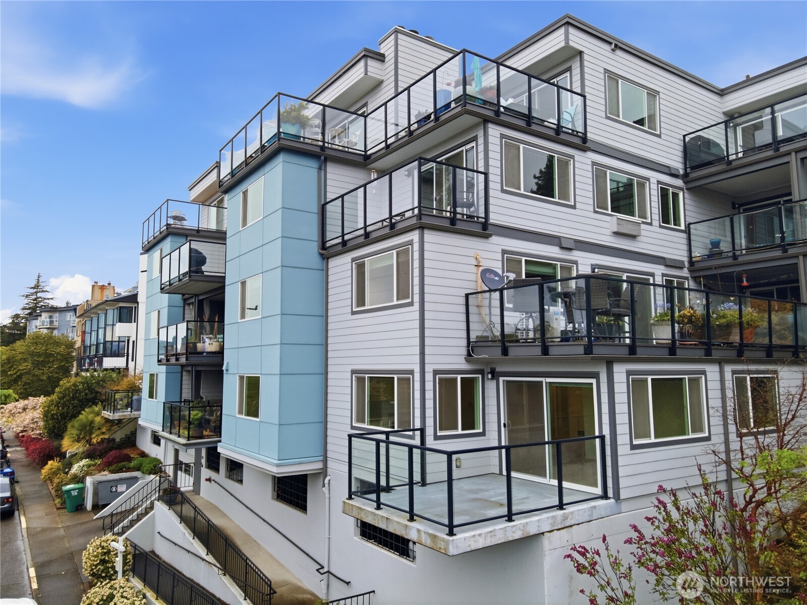 2040 13th Avenue W Unit: 13
