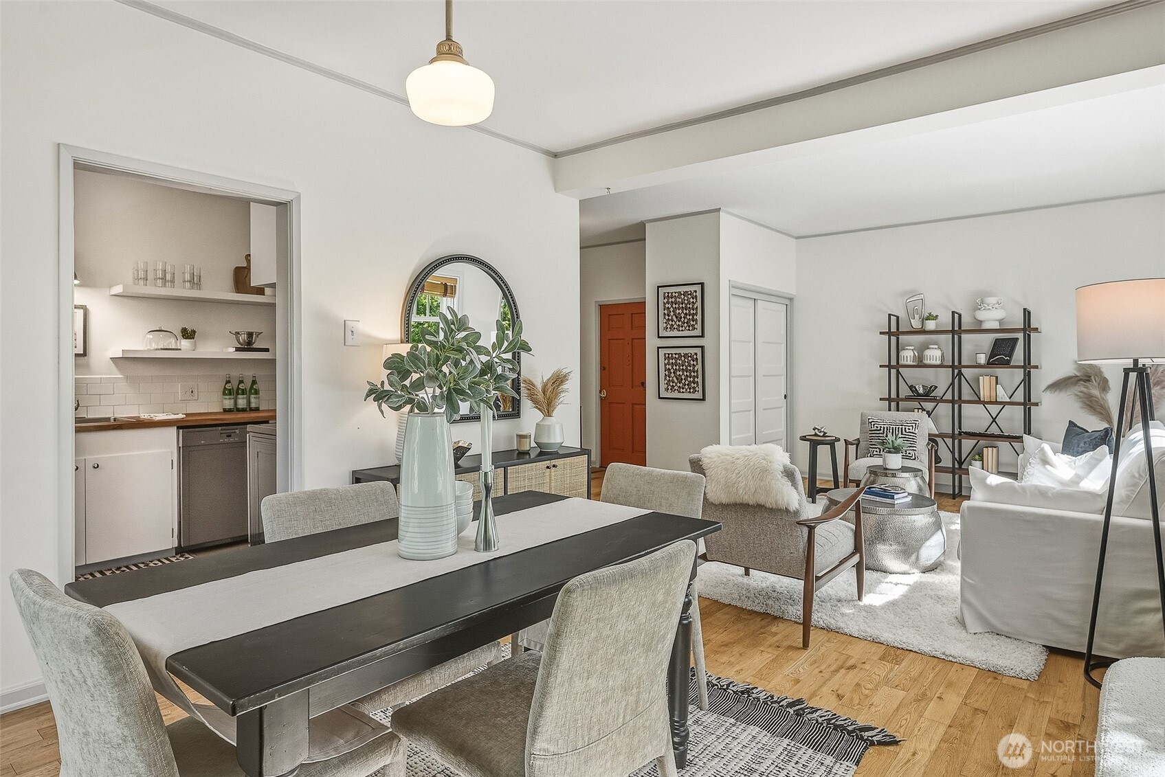 1107 E Denny Way Unit: A2
