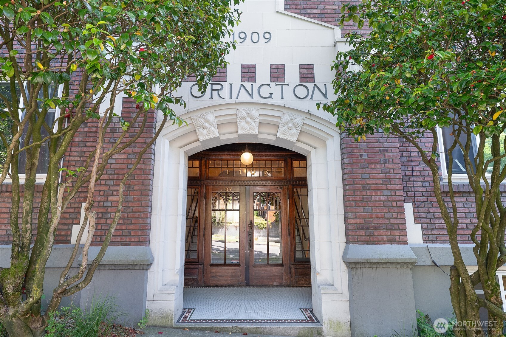 1107 E Denny Way Unit: A2