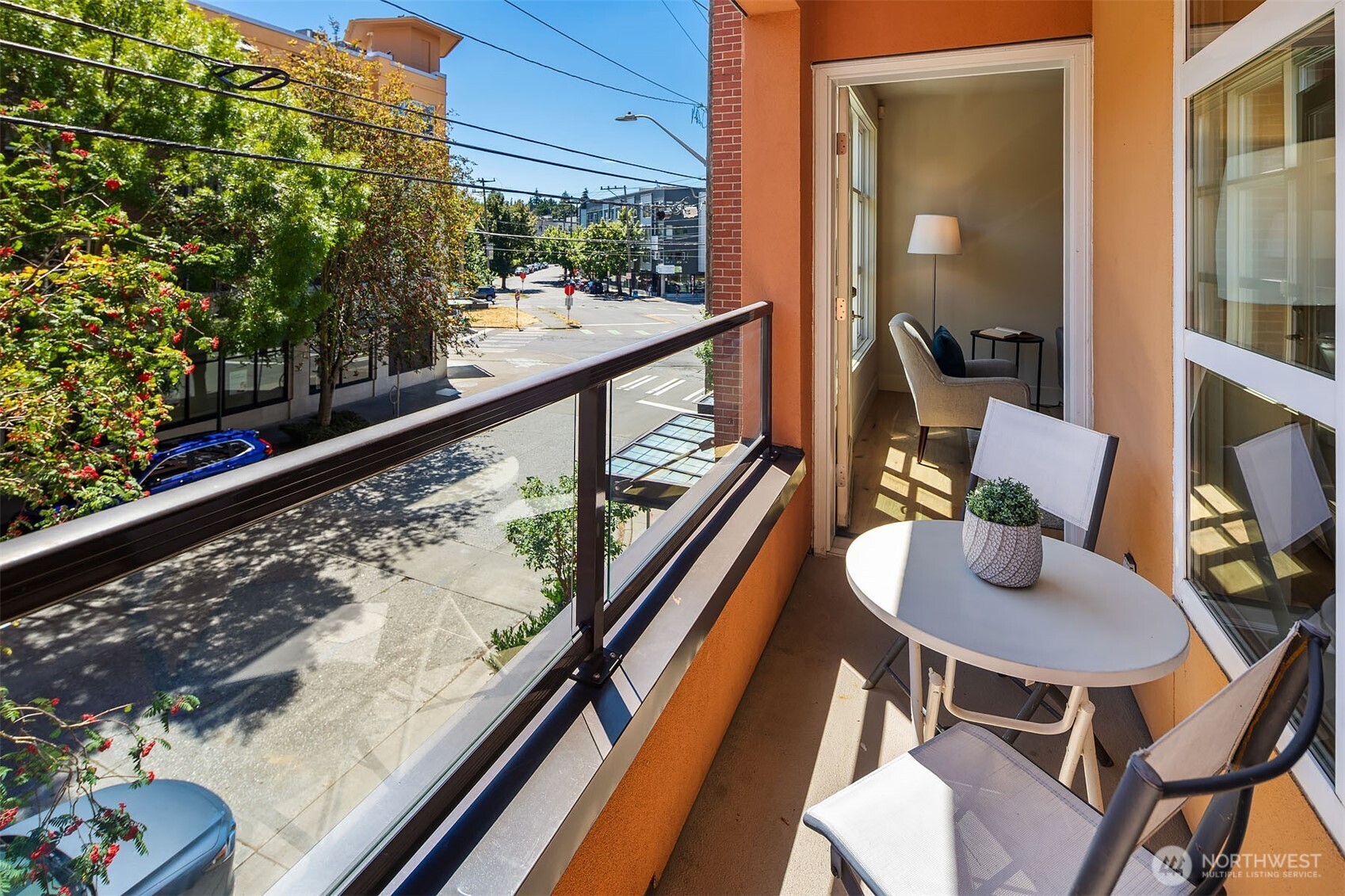 410 NE 70th Street Unit: 204