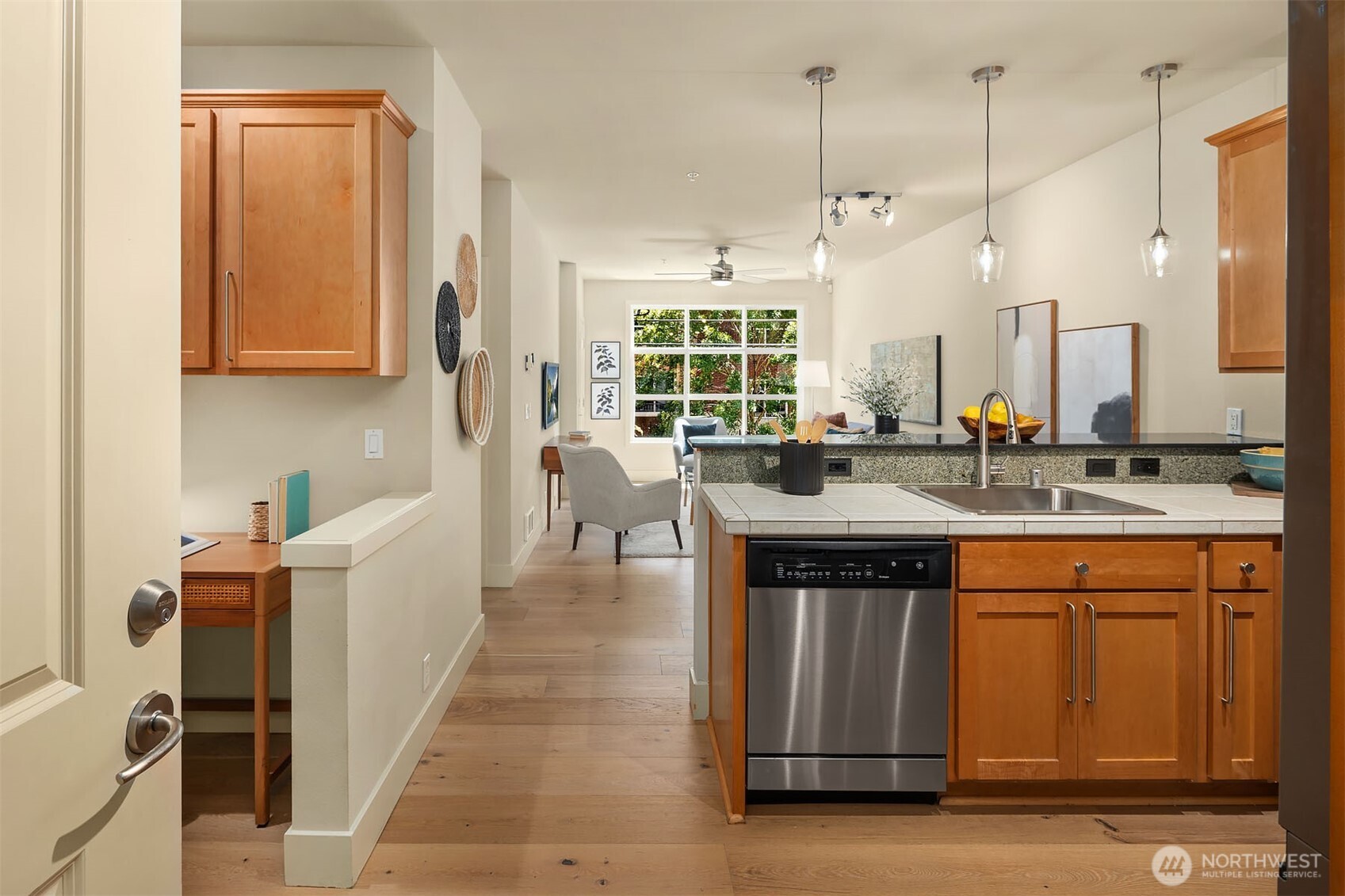 410 NE 70th Street Unit: 204