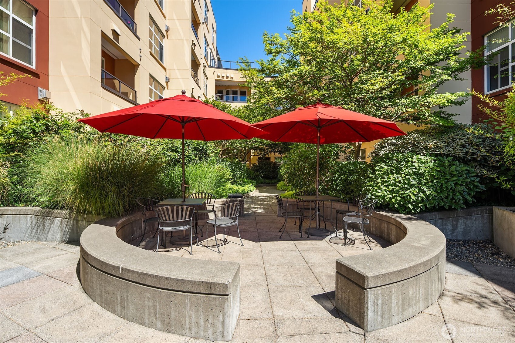 410 NE 70th Street Unit: 204