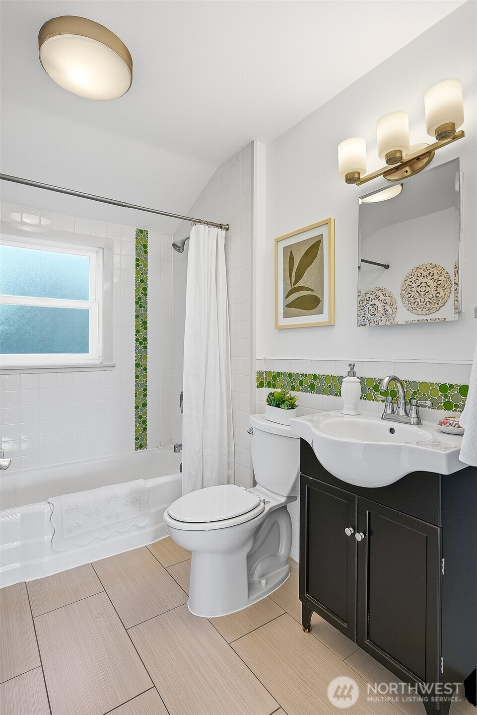1512 6th Avenue W