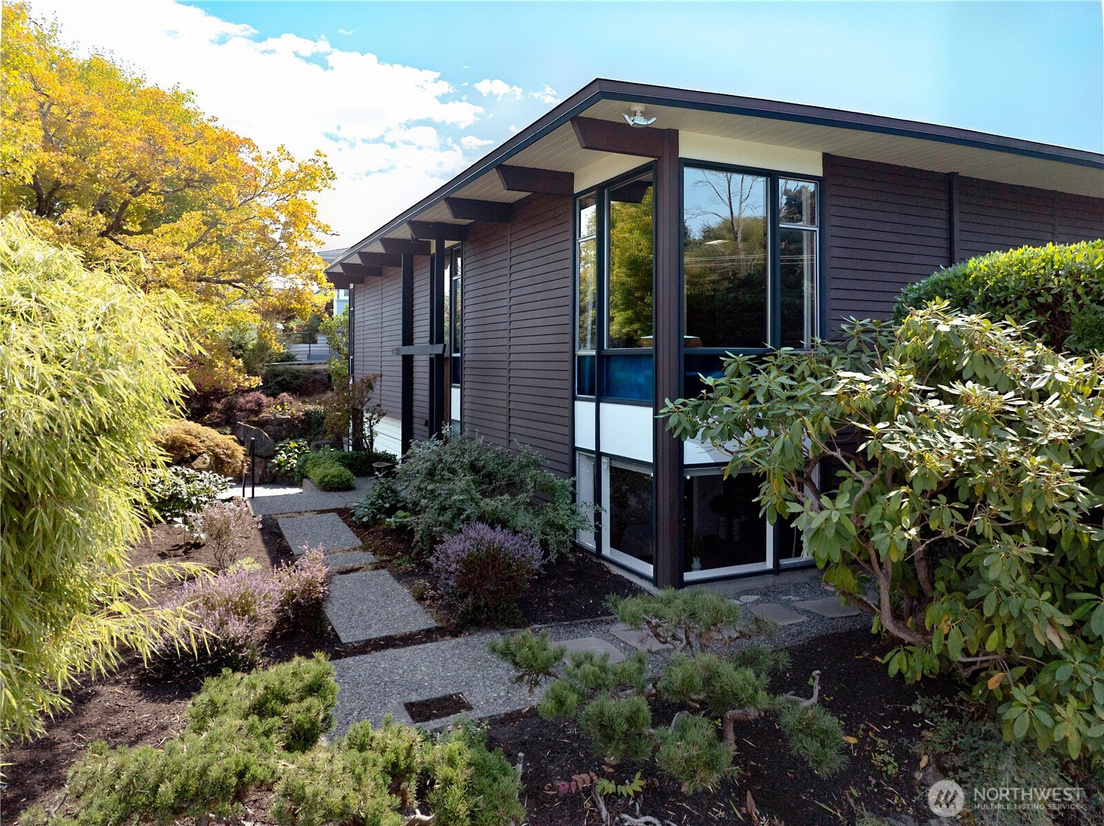 2383 NW 89th Place