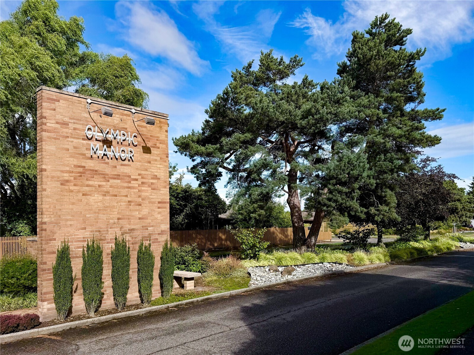 2383 NW 89th Place