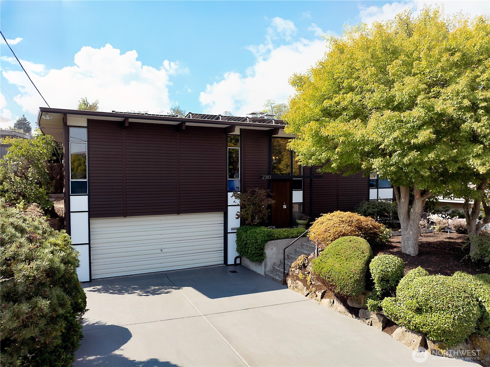 2383 NW 89th Place