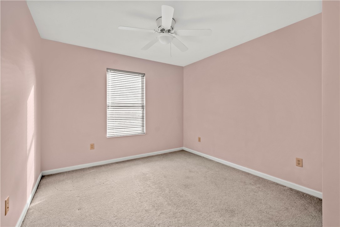 479 W Spring Grove Blvd