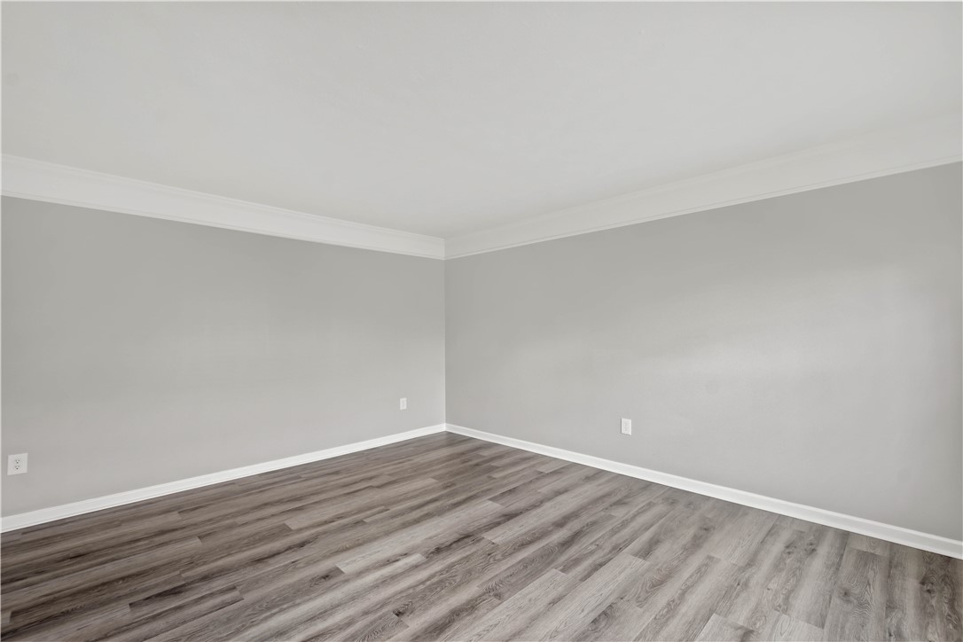 479 W Spring Grove Blvd