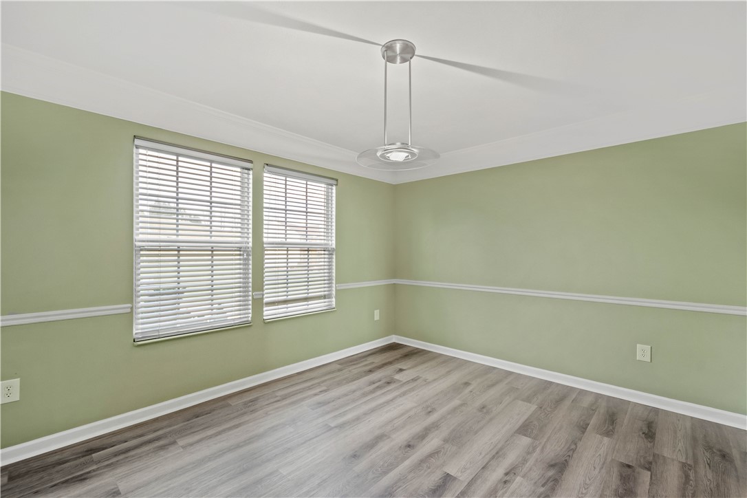 479 W Spring Grove Blvd