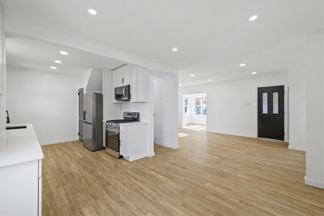 207 Thomas Street