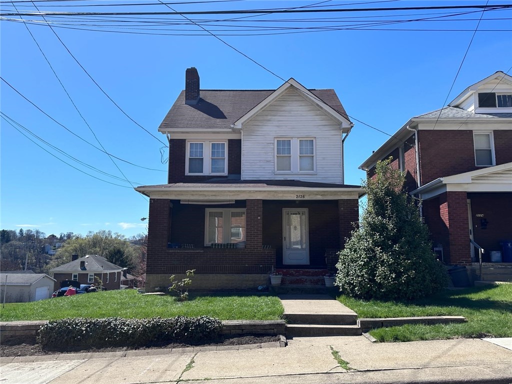 2126 Walton Ave
