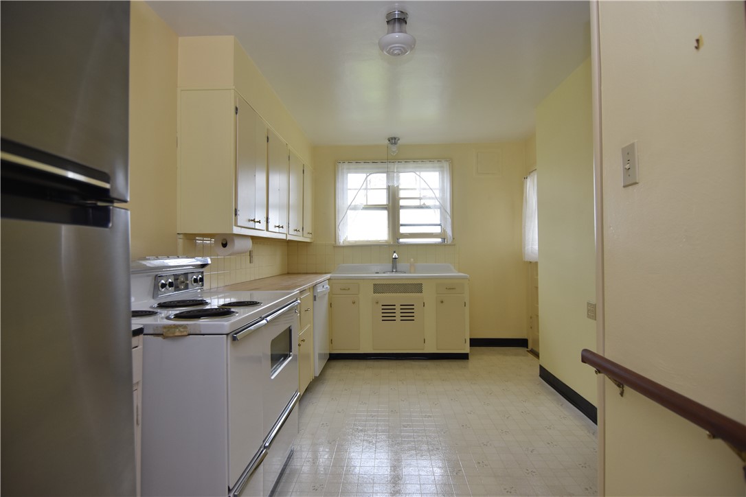 3700 Venango Ave