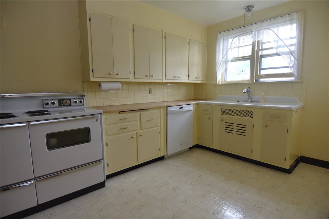 3700 Venango Ave