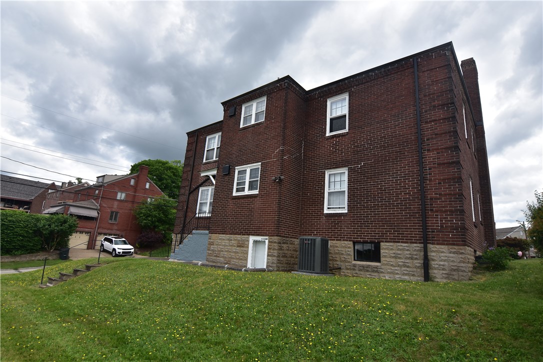 3700 Venango Ave