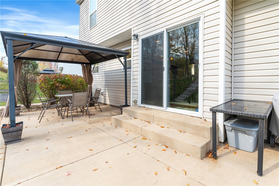 305 Red Fox Ct