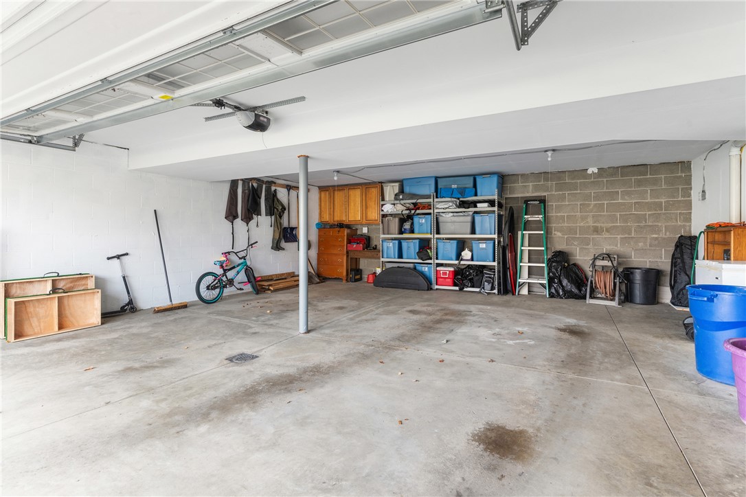 305 Red Fox Ct