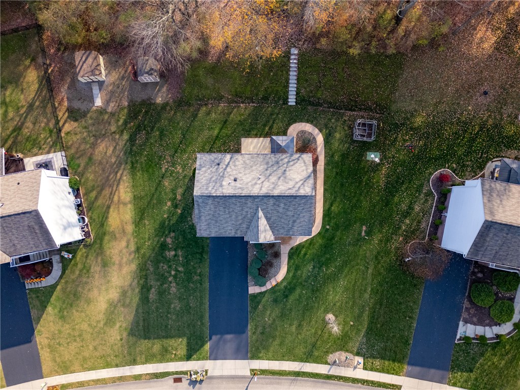 305 Red Fox Ct