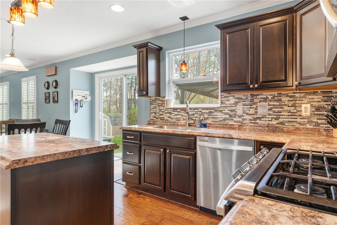 305 Red Fox Ct