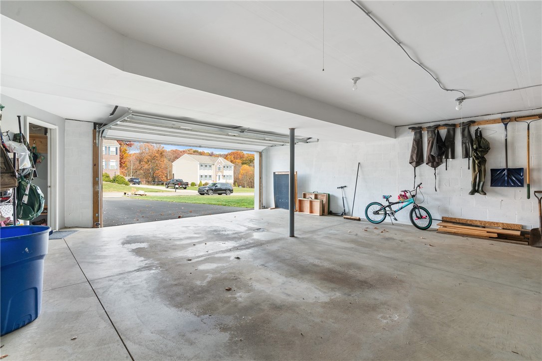 305 Red Fox Ct