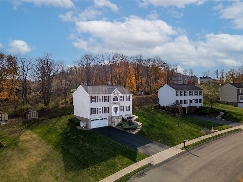 305 Red Fox Ct