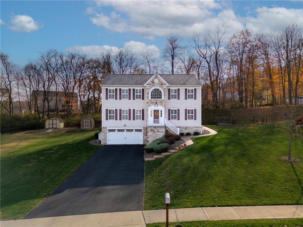305 Red Fox Ct