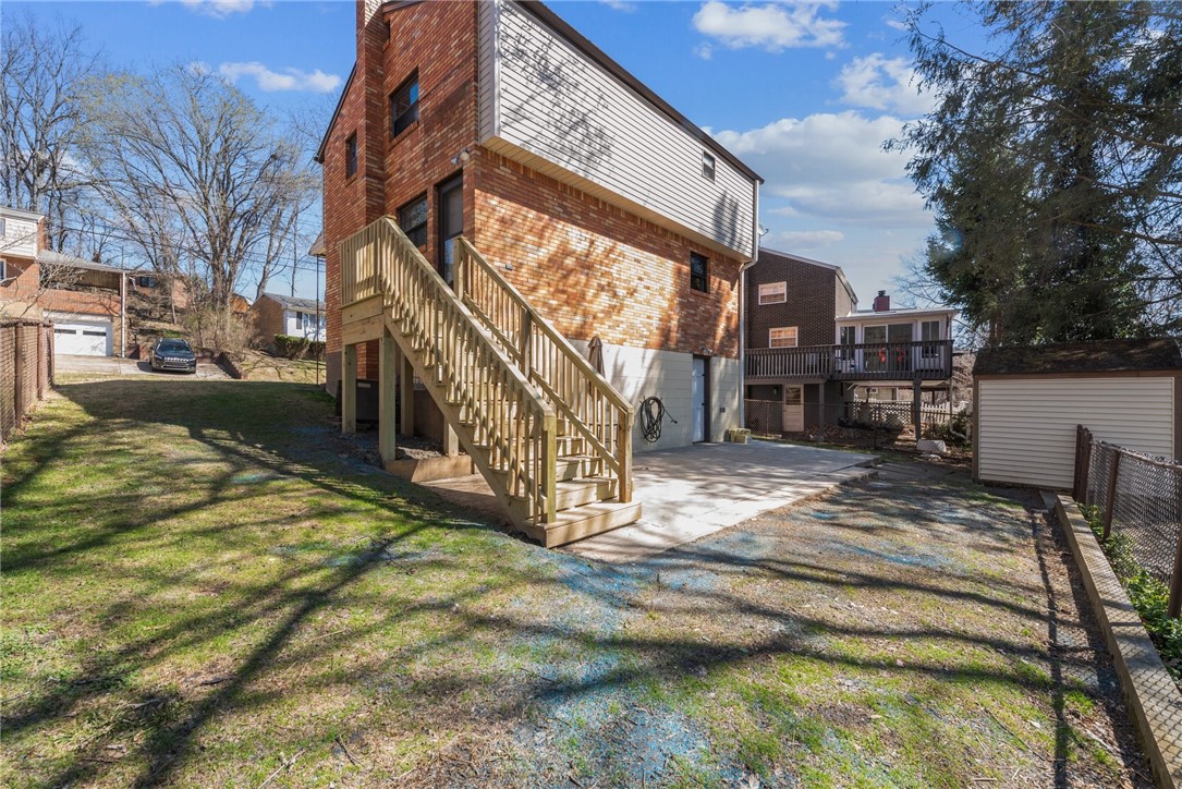 490 Lucia Rd