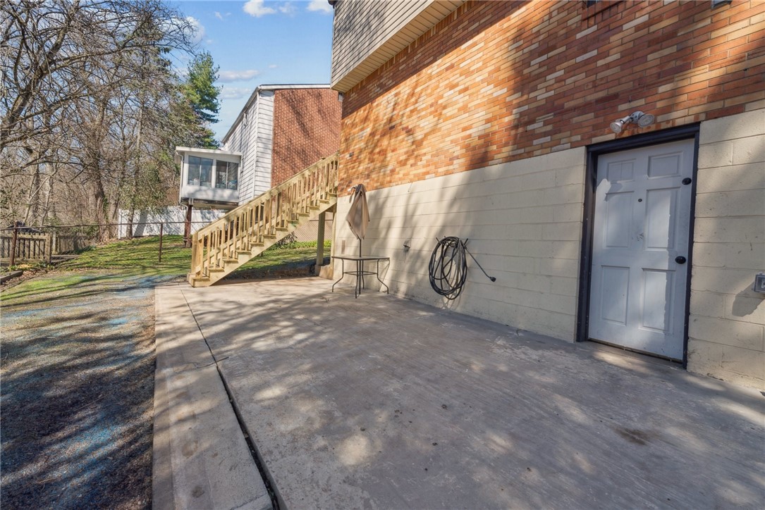 490 Lucia Rd