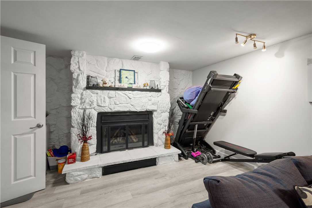 1306 Cochran Rd