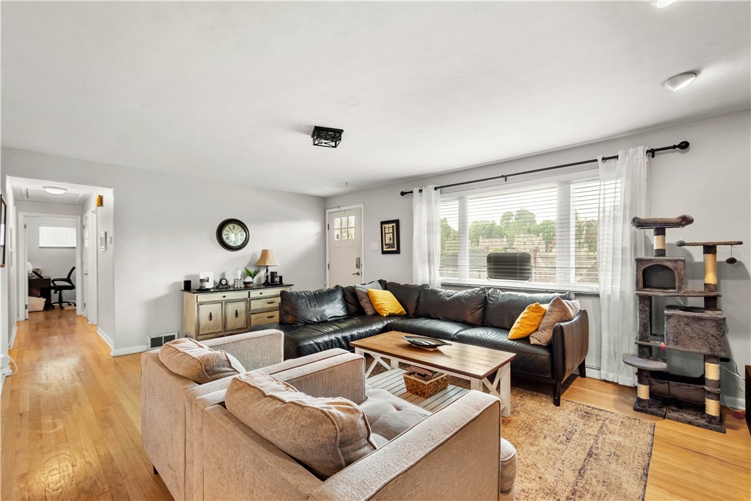 1306 Cochran Rd