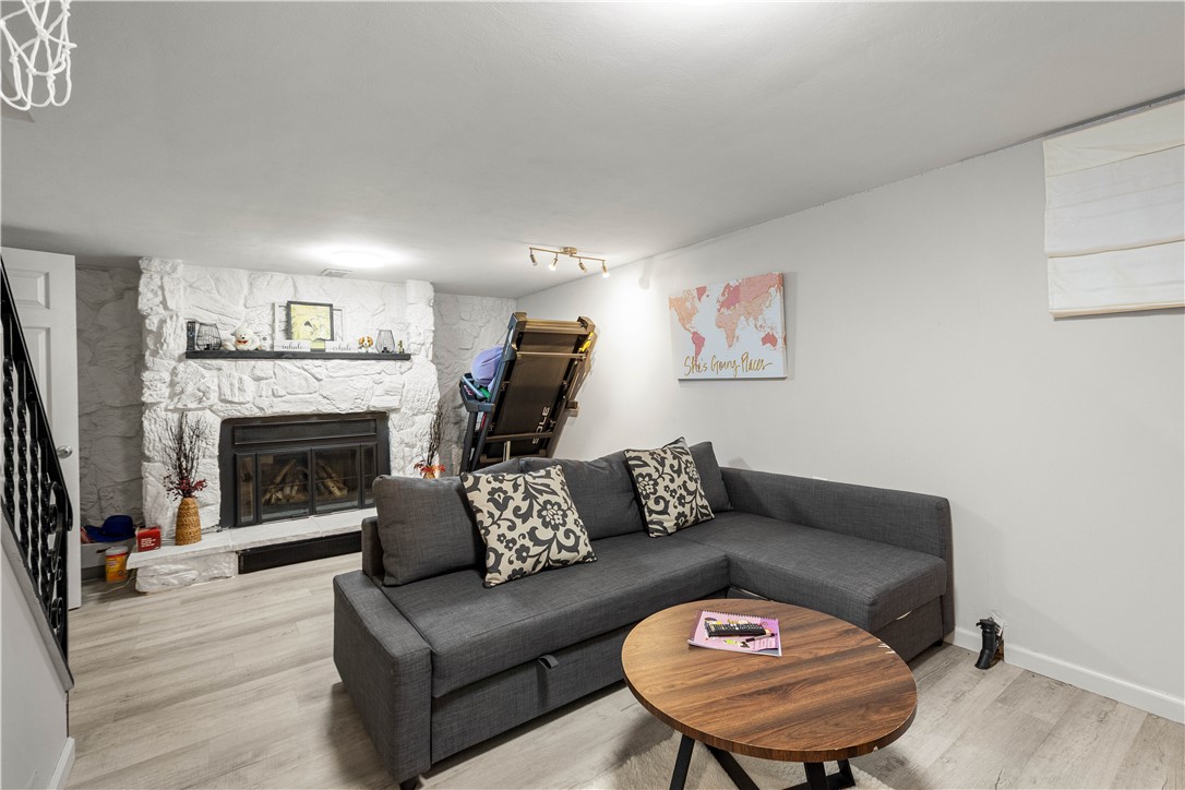 1306 Cochran Rd