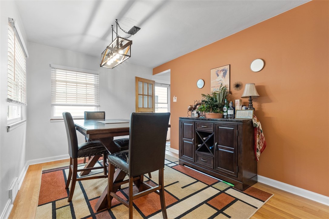 830 W Pike Street