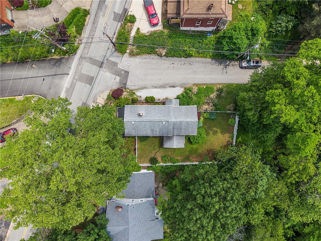 2001 Potomac Ave