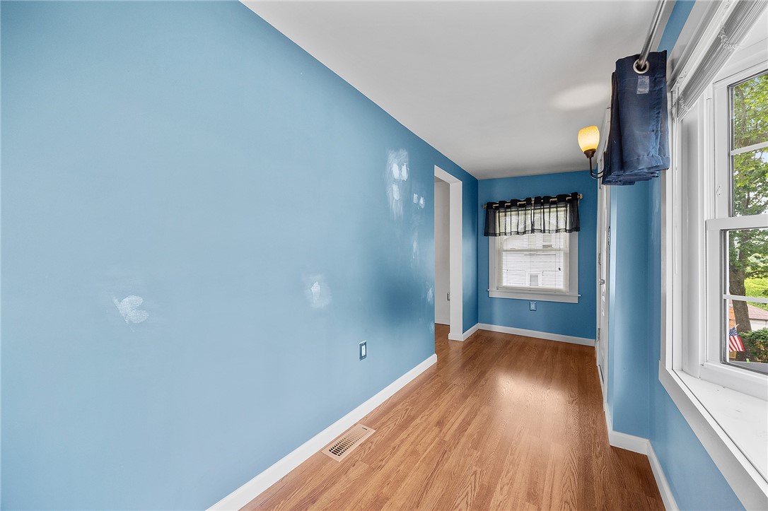 2001 Potomac Ave