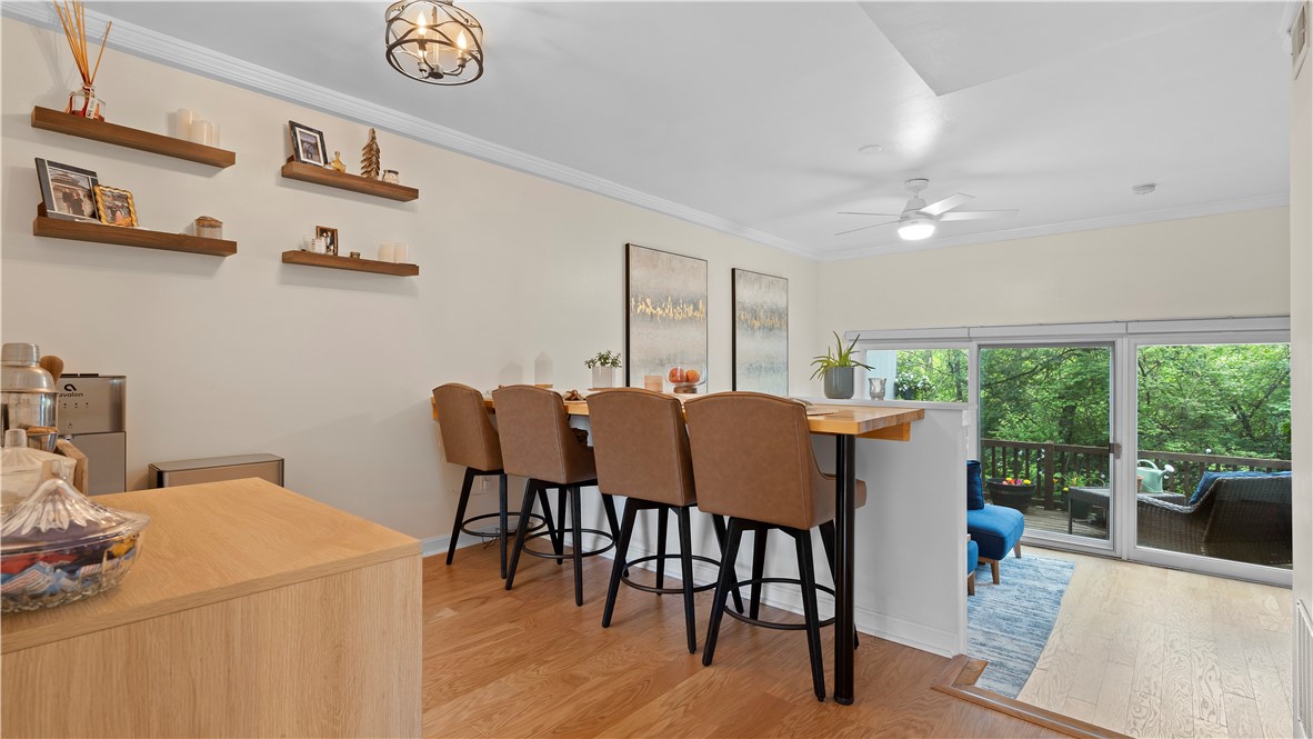 718 Carriage Circle